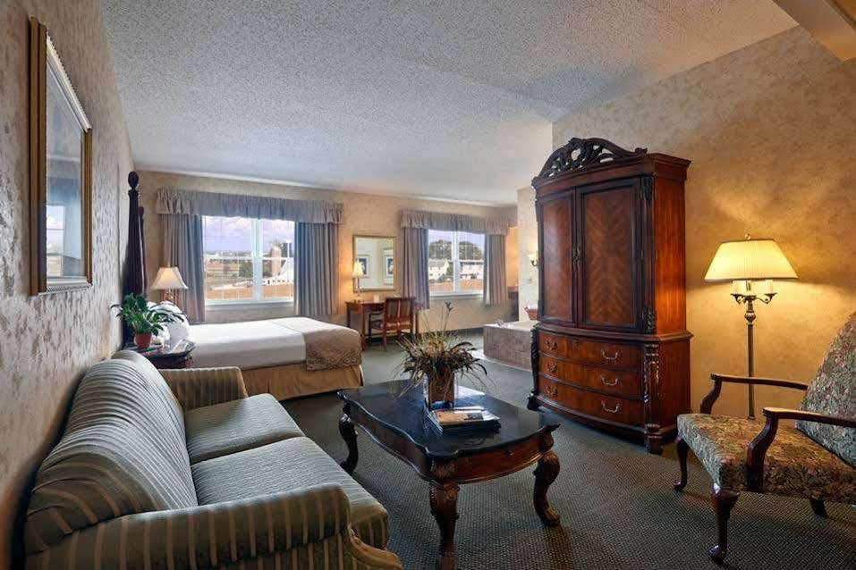 Hotel Amishview & 3*