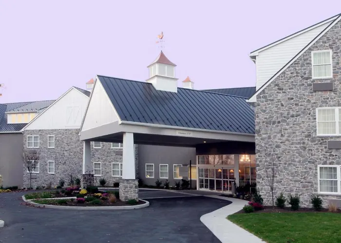 Amishview Inn & Suites
